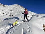 69 In discesa dalla Bocchetta di Cima Grem verso il Bivacco Mistri